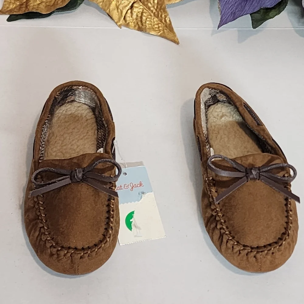 Cat & Jack Black Faux Fur Women's Slippers
